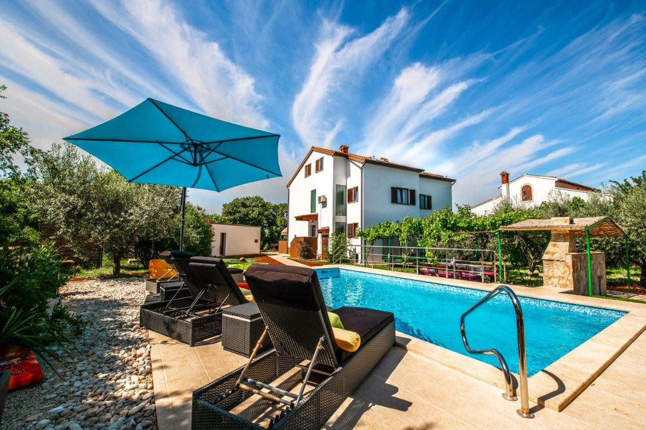 Holiday Home Mara Fondole Exterior foto